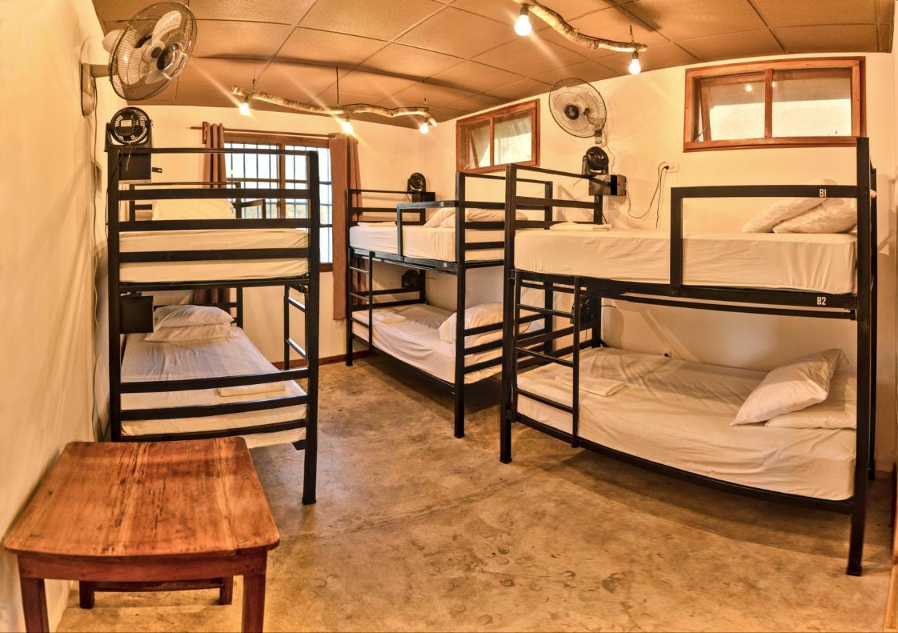 Hostal Don Cenobio Flores Luaran gambar