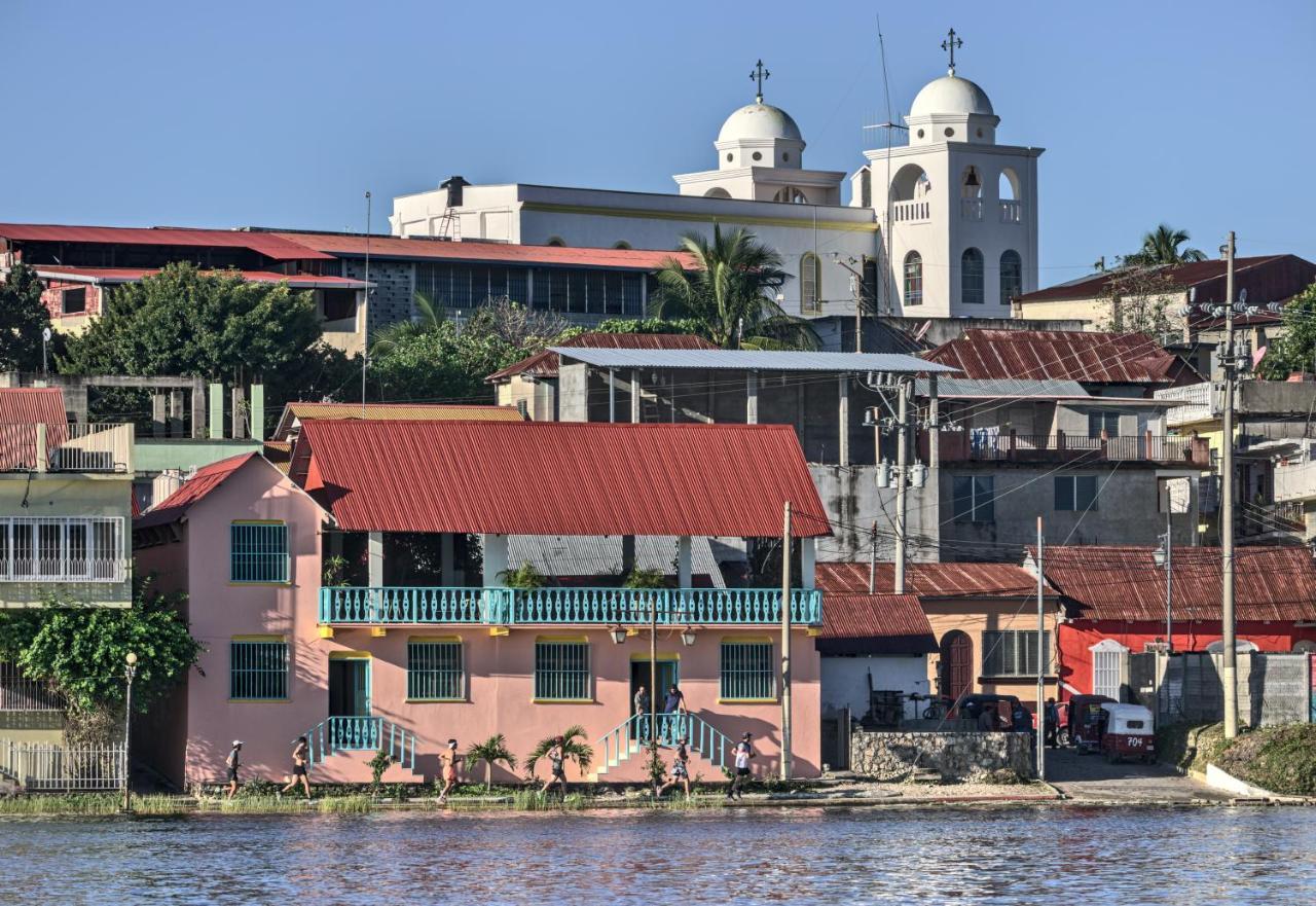 Hostal Don Cenobio Flores Luaran gambar