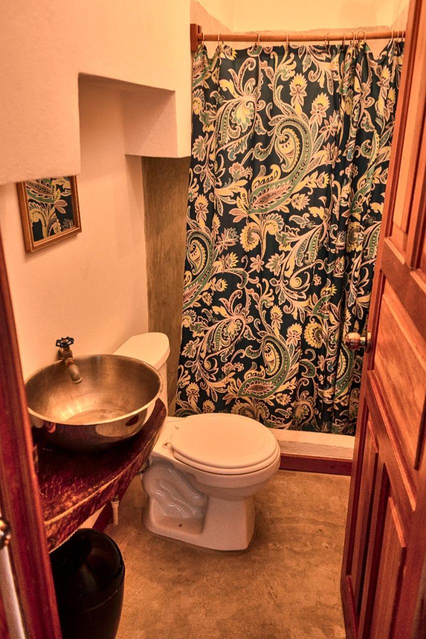 Hostal Don Cenobio Flores Luaran gambar