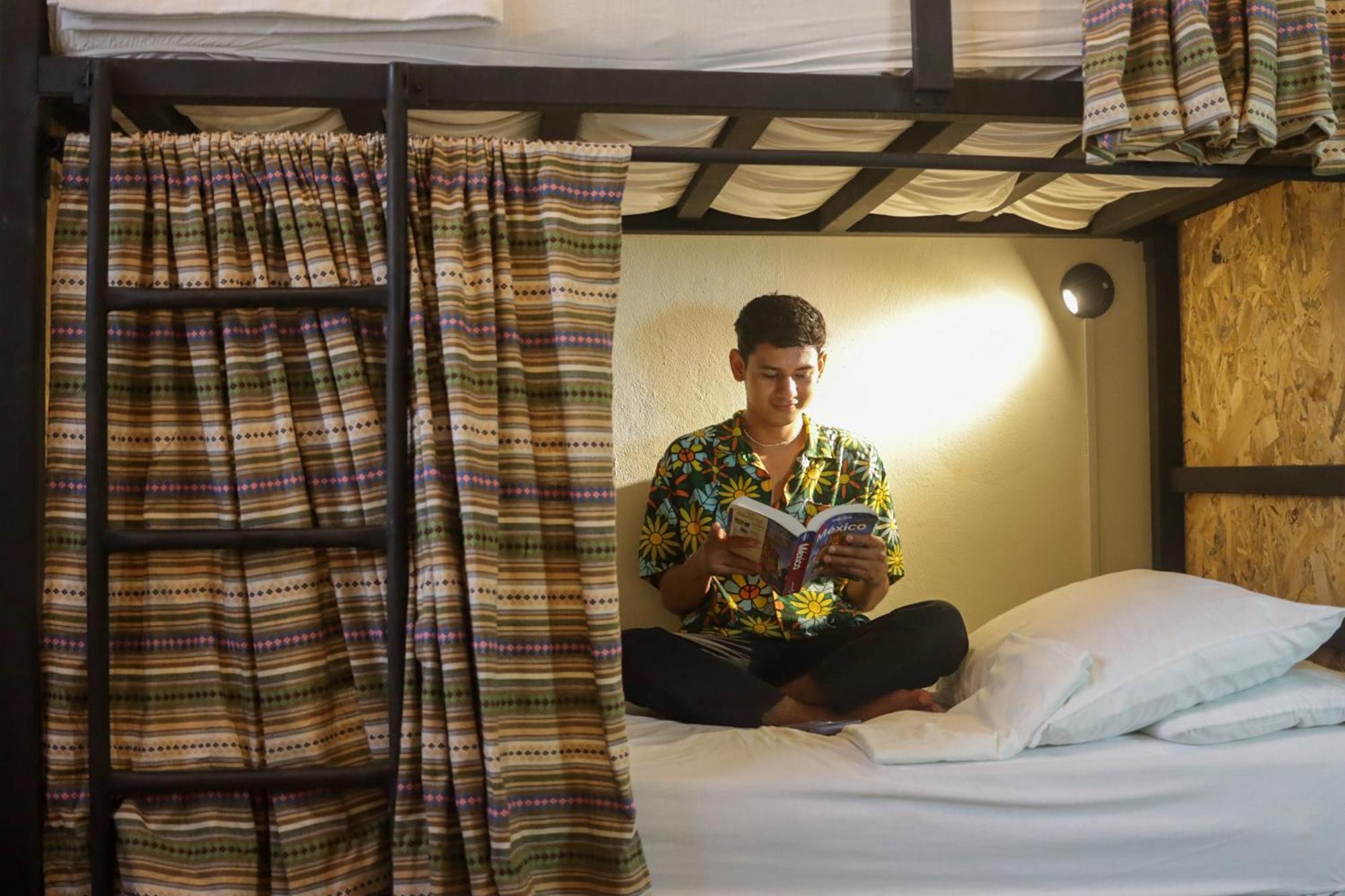 Hostal Don Cenobio Flores Luaran gambar